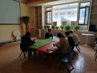 愛(ài)育教育咨詢(xún)服務(wù) 點(diǎn)亮個(gè)性化成長(zhǎng)之路