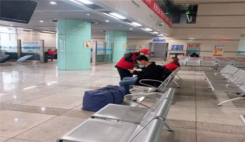 靈石縣汽車(chē)站開(kāi)展“不忘初心、牢記使命”主題教育志愿服務(wù)活動(dòng)